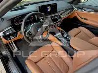 2022 BMW 530