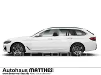 2022 BMW 530