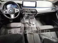2022 BMW 530