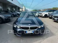 2022 BMW 320