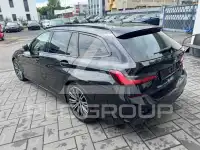 2022 BMW 320