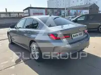 2022 BMW 320