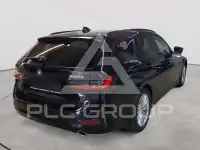 2022 BMW 320