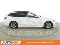 2022 BMW 320