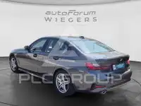 2022 BMW 320