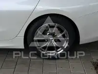 2022 BMW 320