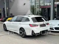 2022 BMW 320