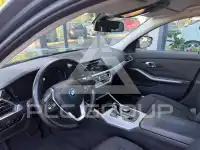 2022 BMW 320