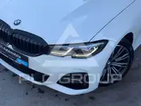 2022 BMW 320