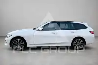 2022 BMW 320