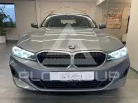 2022 BMW 320
