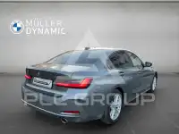 2022 BMW 320