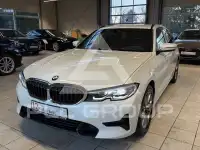 2022 BMW 320