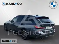 2022 BMW 320