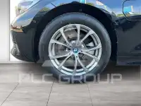 2022 BMW 320