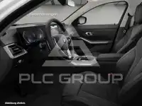 2022 BMW 320
