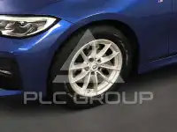 2022 BMW 320