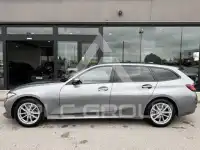2022 BMW 320