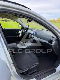 2022 BMW 320
