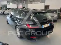 2022 BMW 320