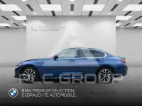 2022 BMW 320