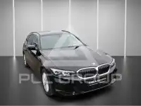 2022 BMW 320