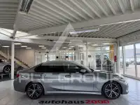 2022 BMW 320