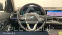 2022 BMW 320