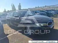2022 BMW 320