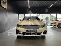 2022 BMW 320