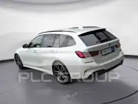 2022 BMW 320