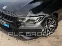 2022 BMW 320