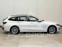 2022 BMW 320
