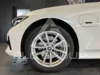 2022 BMW 320