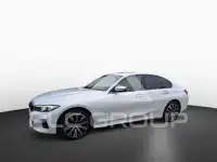 2022 BMW 320