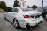 2022 BMW 330