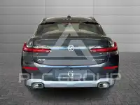 2022 BMW X4