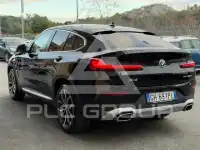 2022 BMW X4