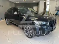 2022 BMW X4