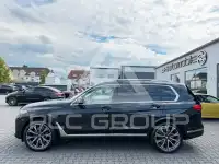 2022 BMW X7