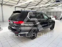 2022 BMW X7