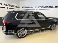 2022 BMW X7