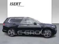 2022 BMW X7