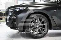 2022 BMW X7
