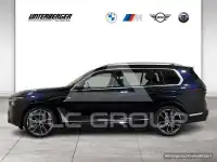 2022 BMW X7