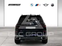 2022 BMW X7