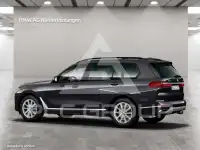 2022 BMW X7