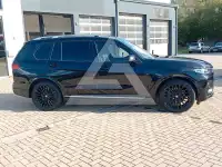 2022 BMW X7