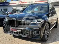 2022 BMW X7