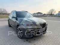 2022 BMW X7